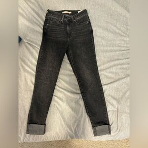 Levi’s High Rise Skinny